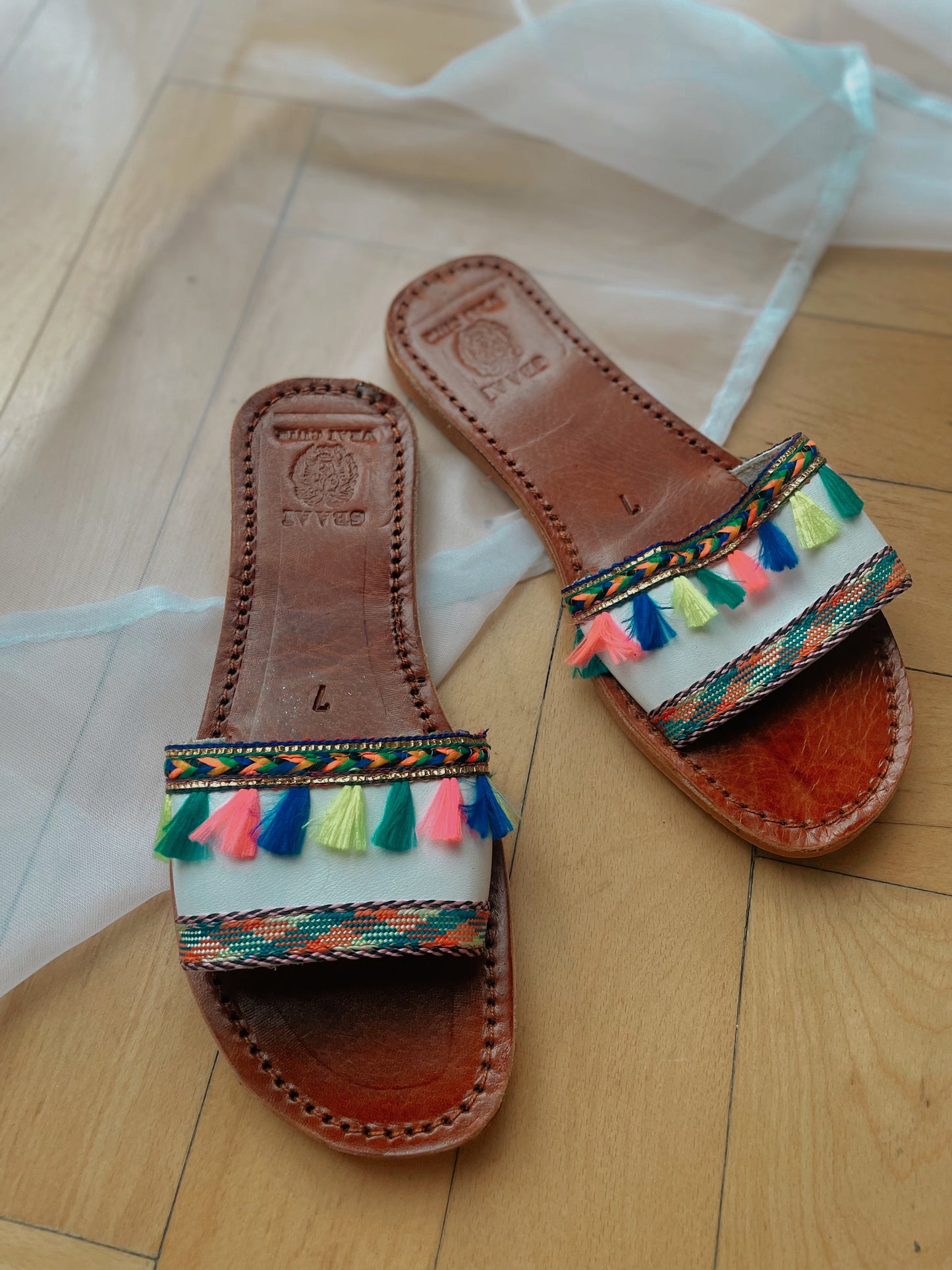 Nazouváky Boho bílé