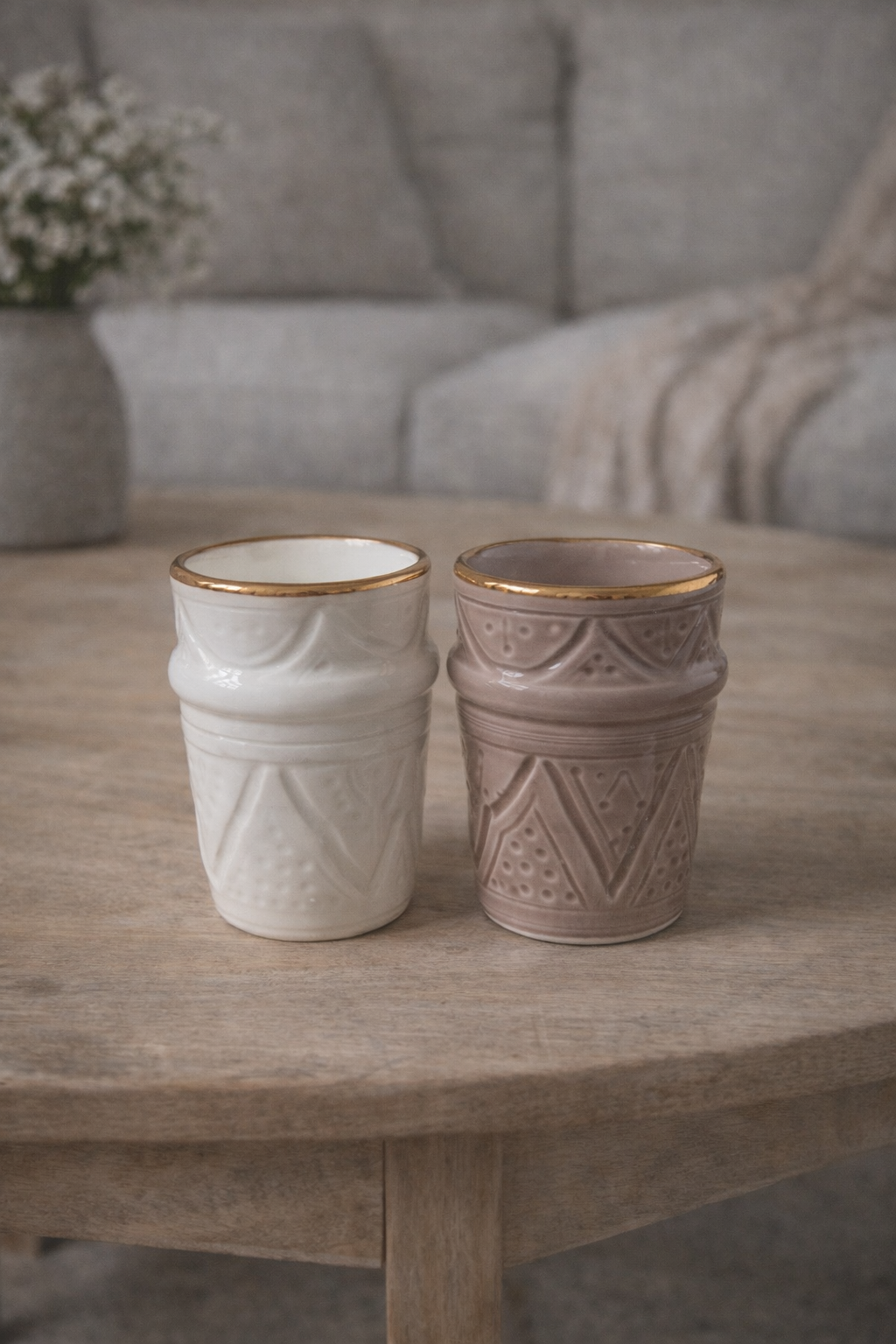 Hrnek se zlatým okrajem 180ml