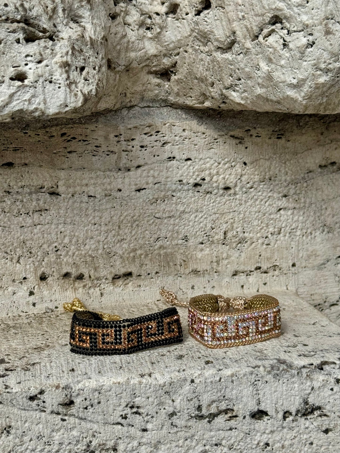 Náramek Elegant Black/Gold