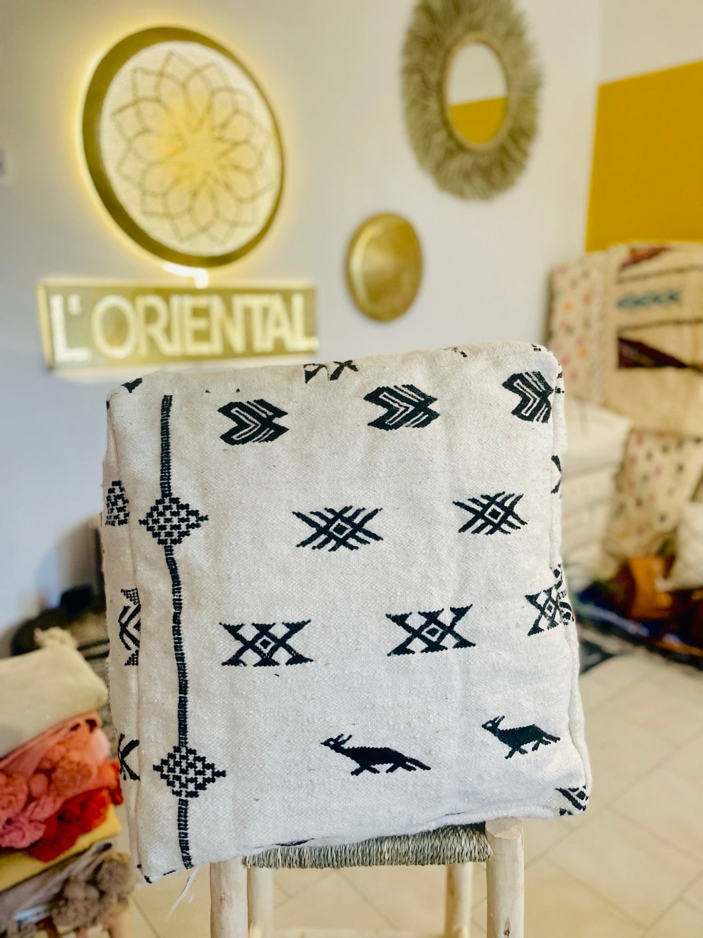 Wool cushion - berber