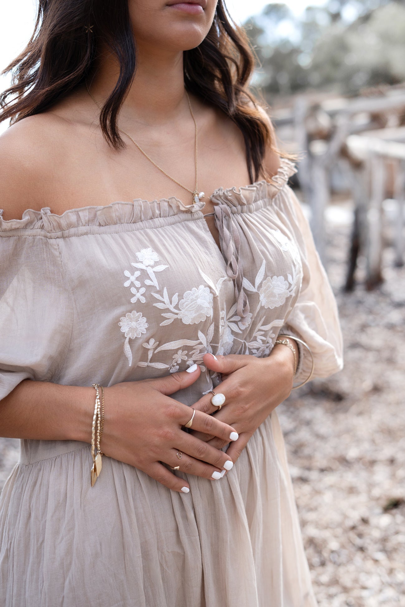 Dlouhé šaty Peralta Taupe