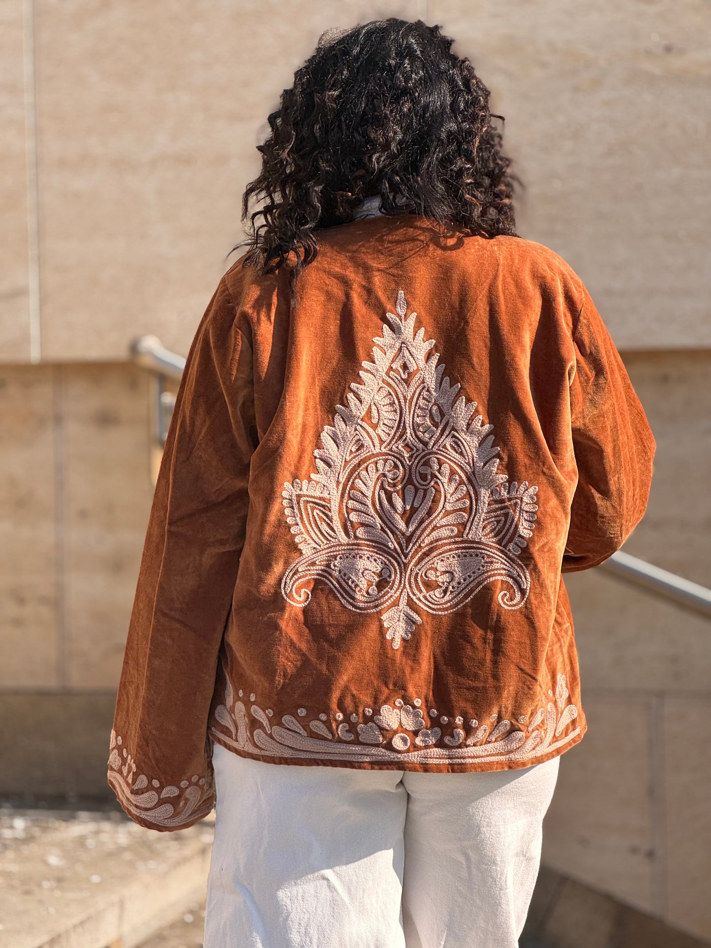 Bunda Suzanni Velvet Brown