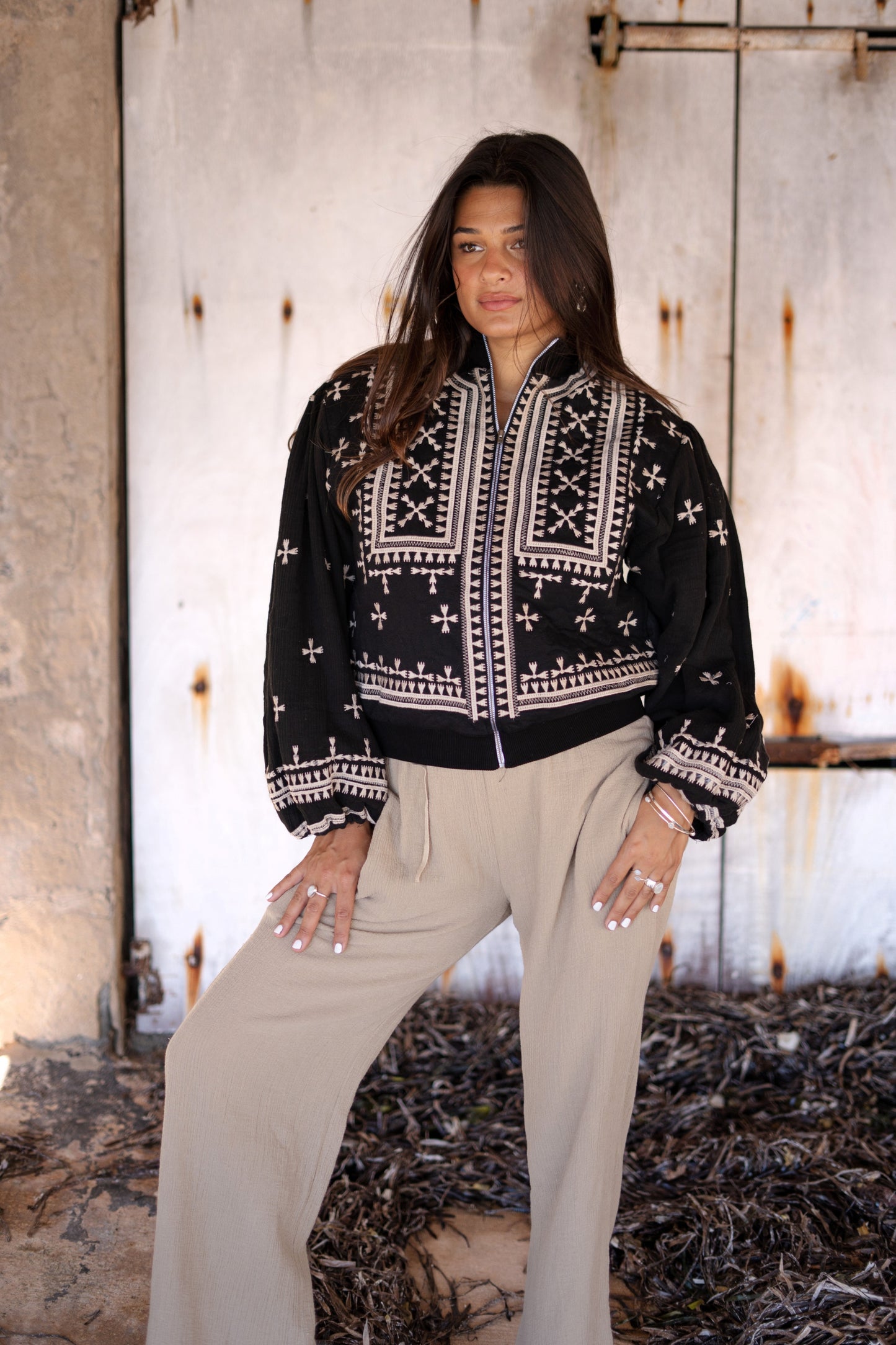 Bunda na zip Sonrisa Boho Černá