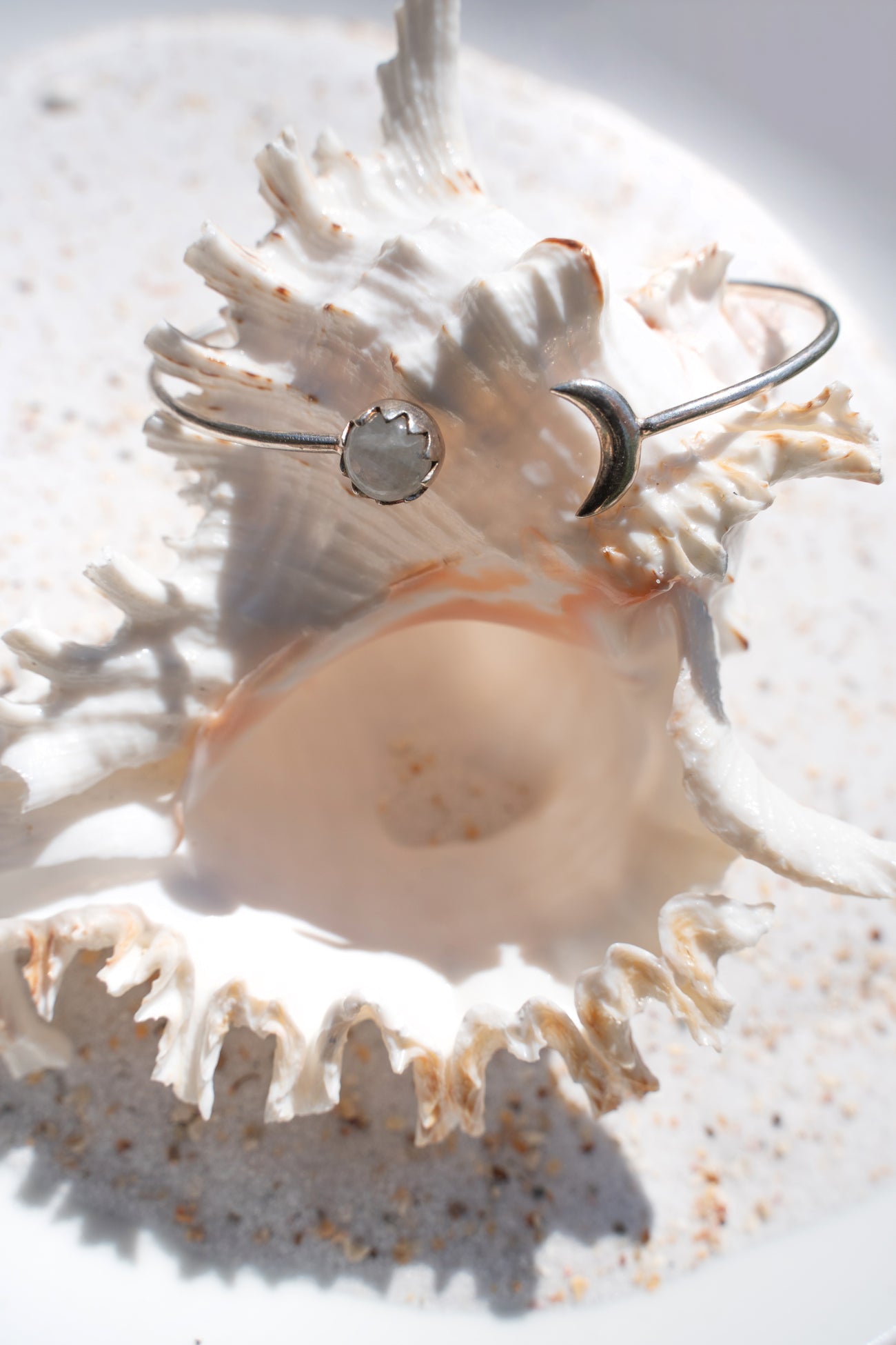 Náramek postříbřená mosaz s měsíčním kamenem Moon