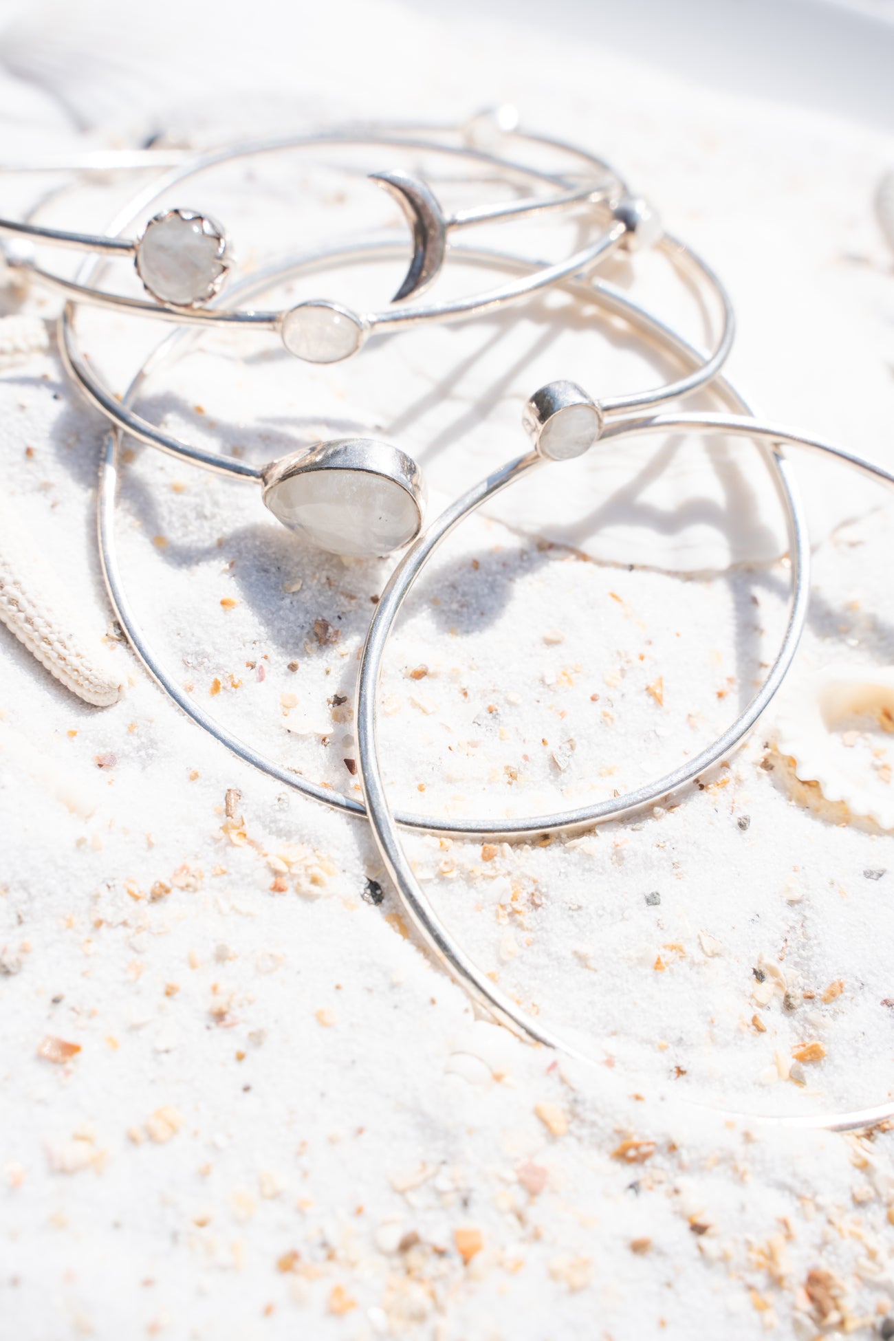 Náramek postříbřená mosaz