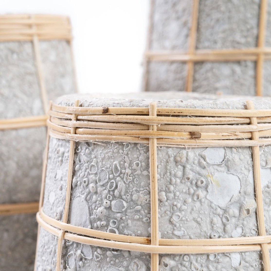 Keramická váza šedá concrete úzká více velikostí