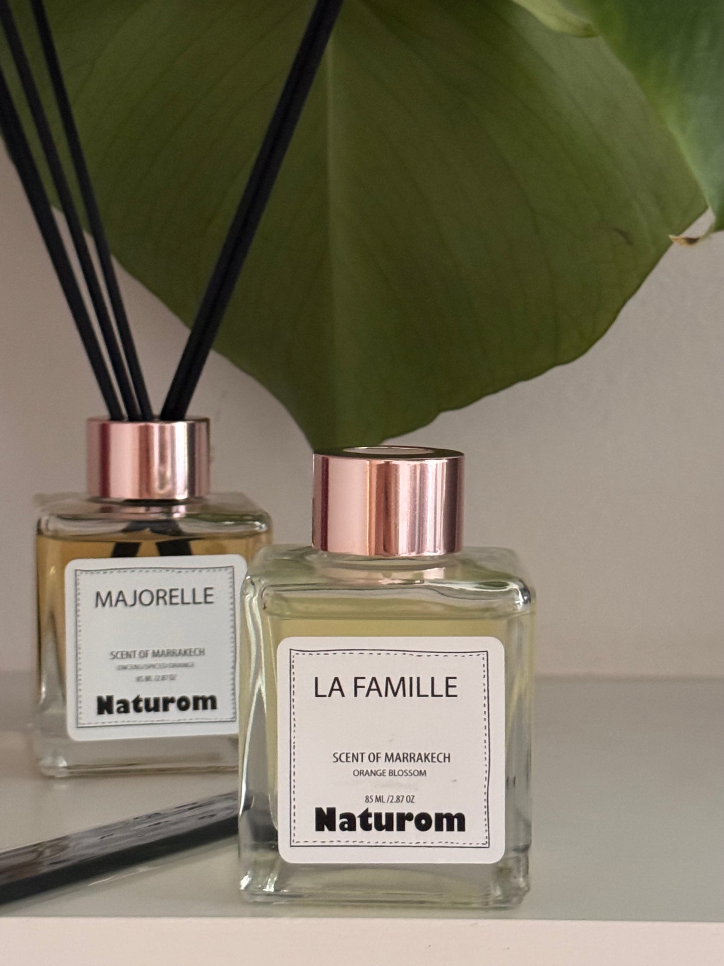 Vonný difuzér Naturom Le Familie 85ml