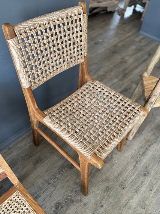 Jídelní teaková židle