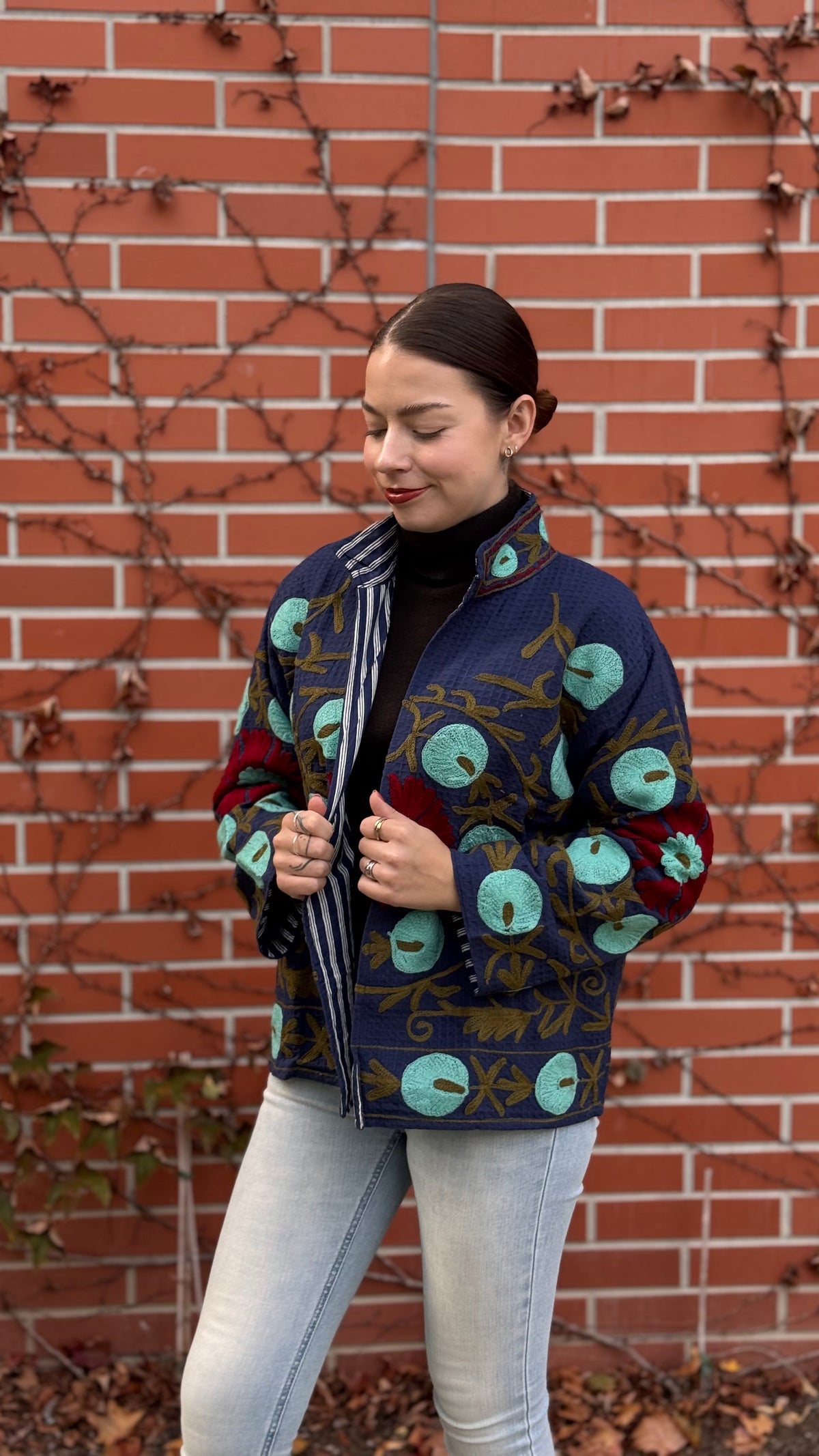 Bavlněná bunda s výšivkou Indigo Bloom