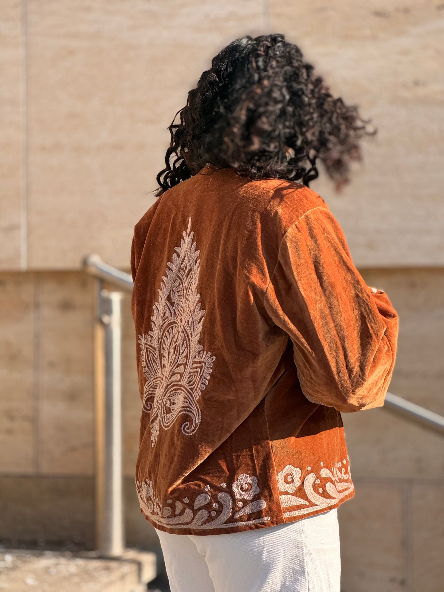 Bunda Suzanni Velvet Brown