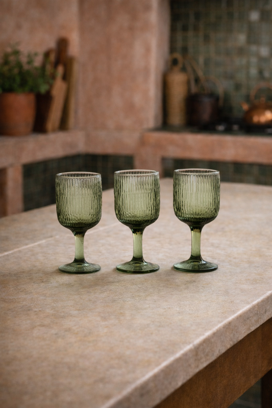 Sklenice na nožce zelené recyklované sklo