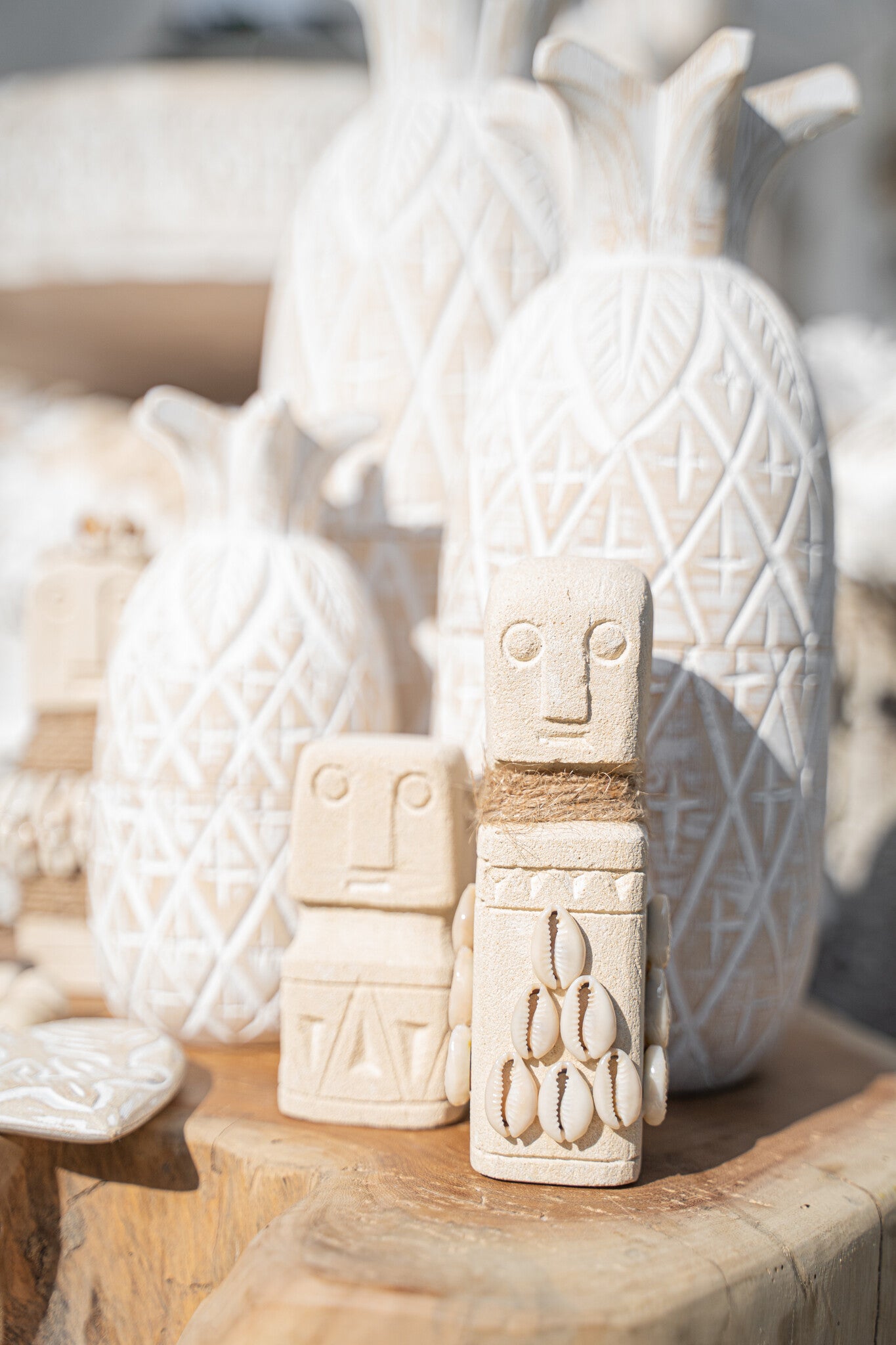 Dekorace kámen soška s mušlemi Bali